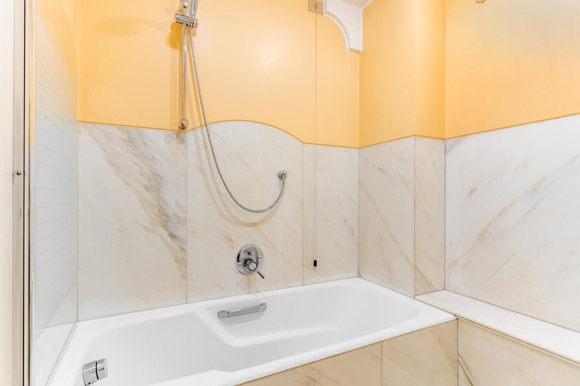 Central Luxurious Apartment Duomo A/C-Wi-Fi Free Milano Eksteriør bilde